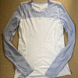 Long sleeved Lululemon shirt